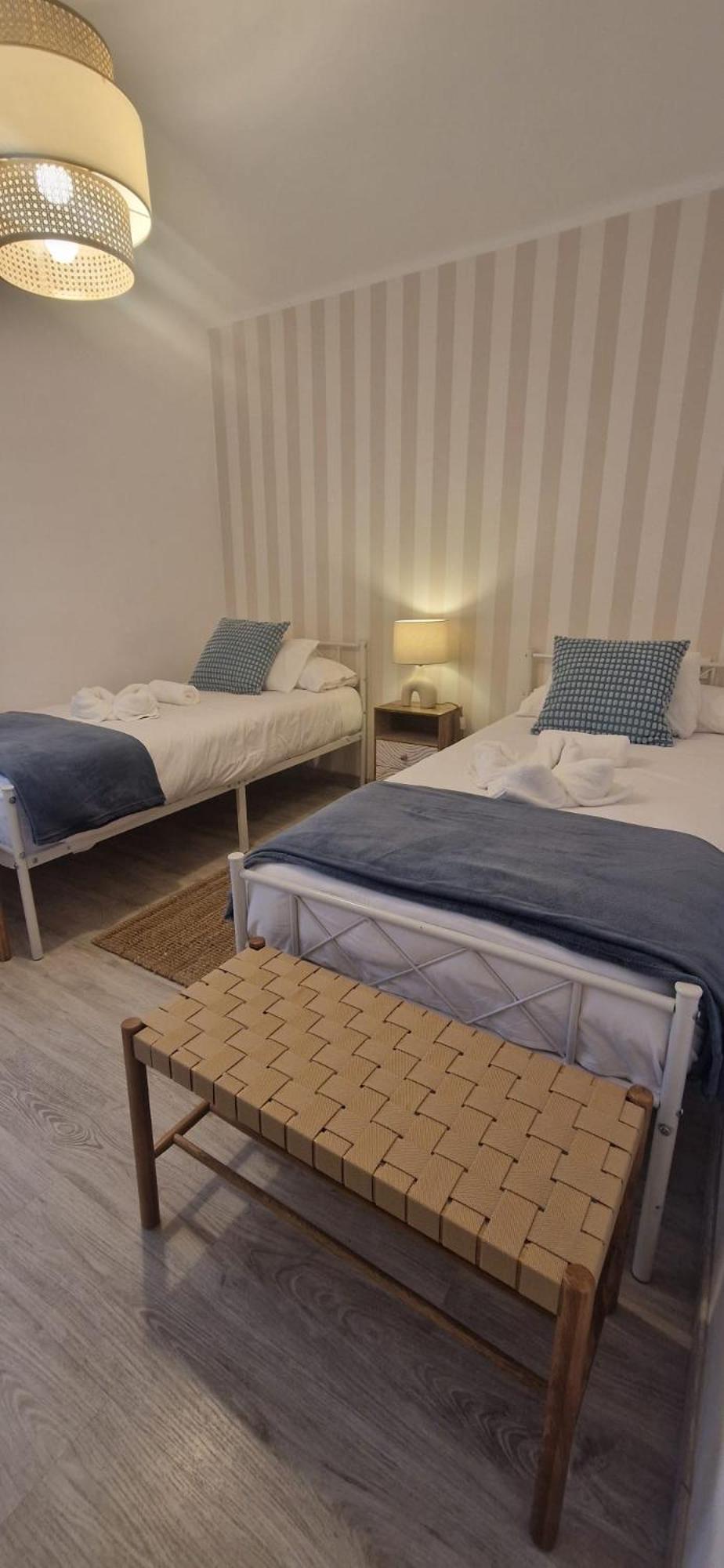 102B Poniente Magico Apartment Gijon Bagian luar foto