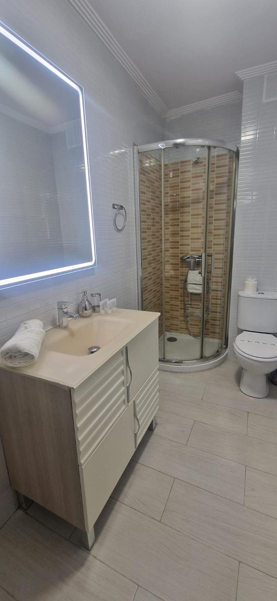 102B Poniente Magico Apartment Gijon Bagian luar foto