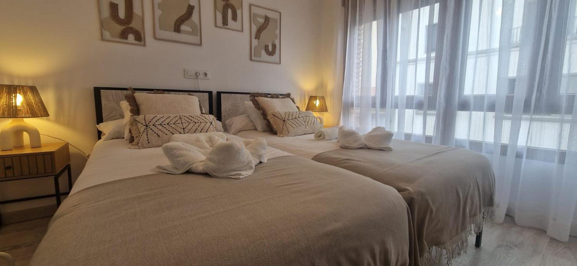 102B Poniente Magico Apartment Gijon Bagian luar foto
